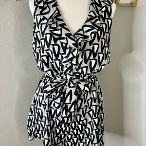 BCBGGENERATIONS ROMPER